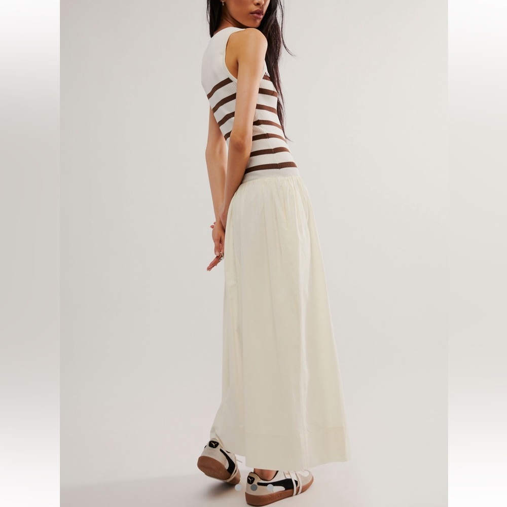 SOVERE Rhythm Stripe Mix Dress - Picture 2 of 4